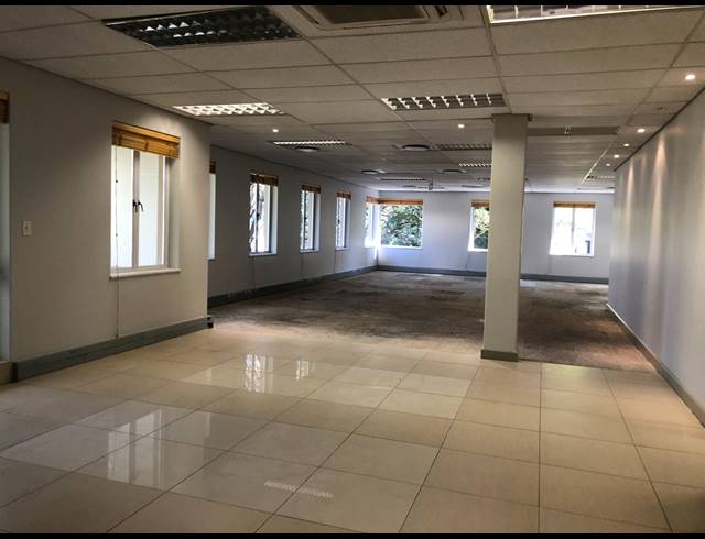 565M² OFFICE TO LET IN WIERDA VALLEY